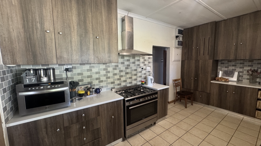 4 Bedroom Property for Sale in Darling Western Cape